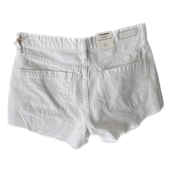 NWT Blank NYC THE BARROW DENIM HIGH-RISE CUTOFF SHORTS Size 25 - Picture 3 of 5